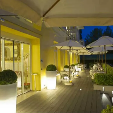 Hotel Viktoria Palace 4*