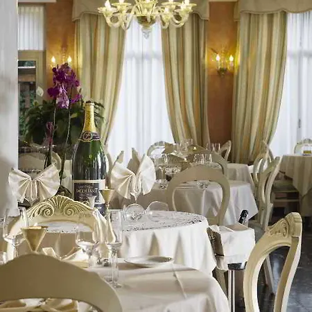 Szálloda Viktoria Palace 4*