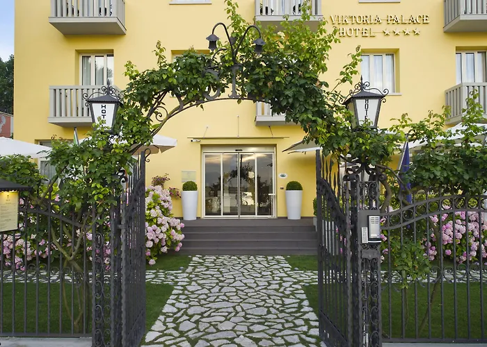 Viktoria Palace Отель