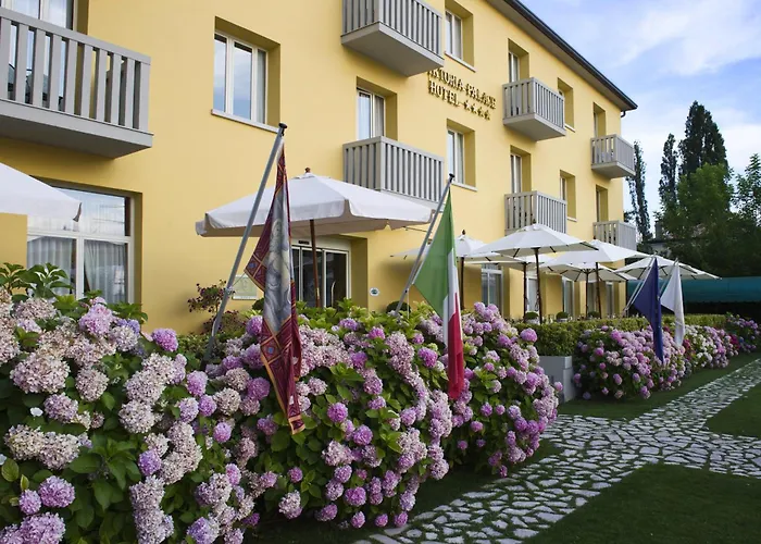 Viktoria Palace Отель 4*