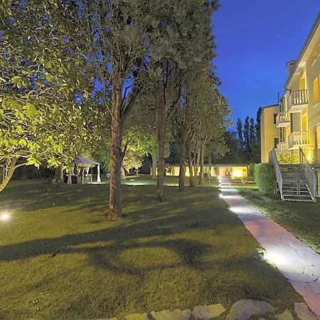 Hotel Viktoria Palace 4*