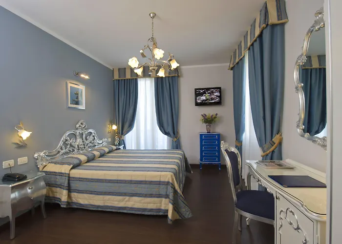 Viktoria Palace 4* Lido de Venecia