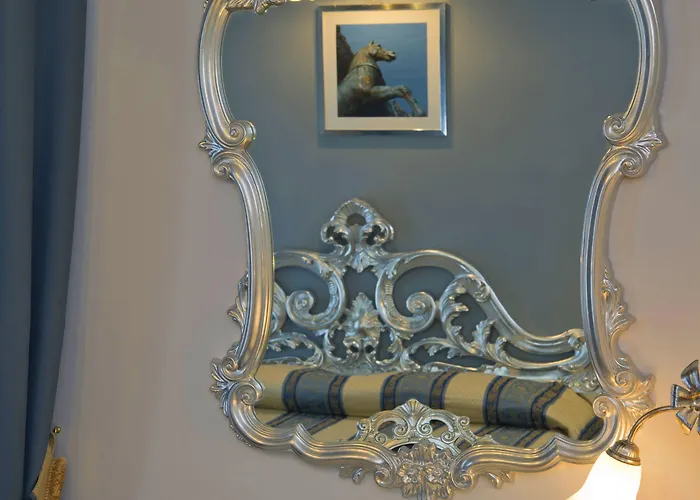 Viktoria Palace Hotel